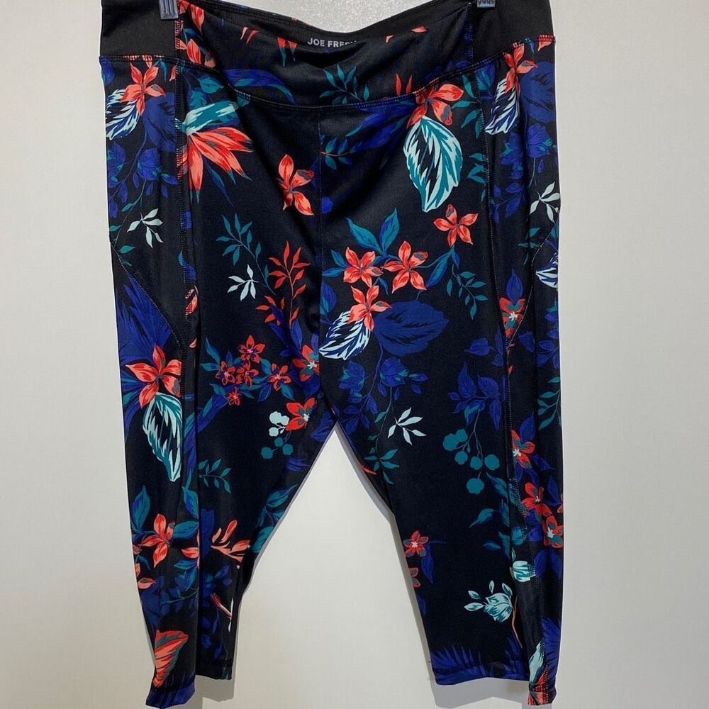 Joe Fresh Active Womens XL Floral Tropical Print Cropped‎ Leggings Black